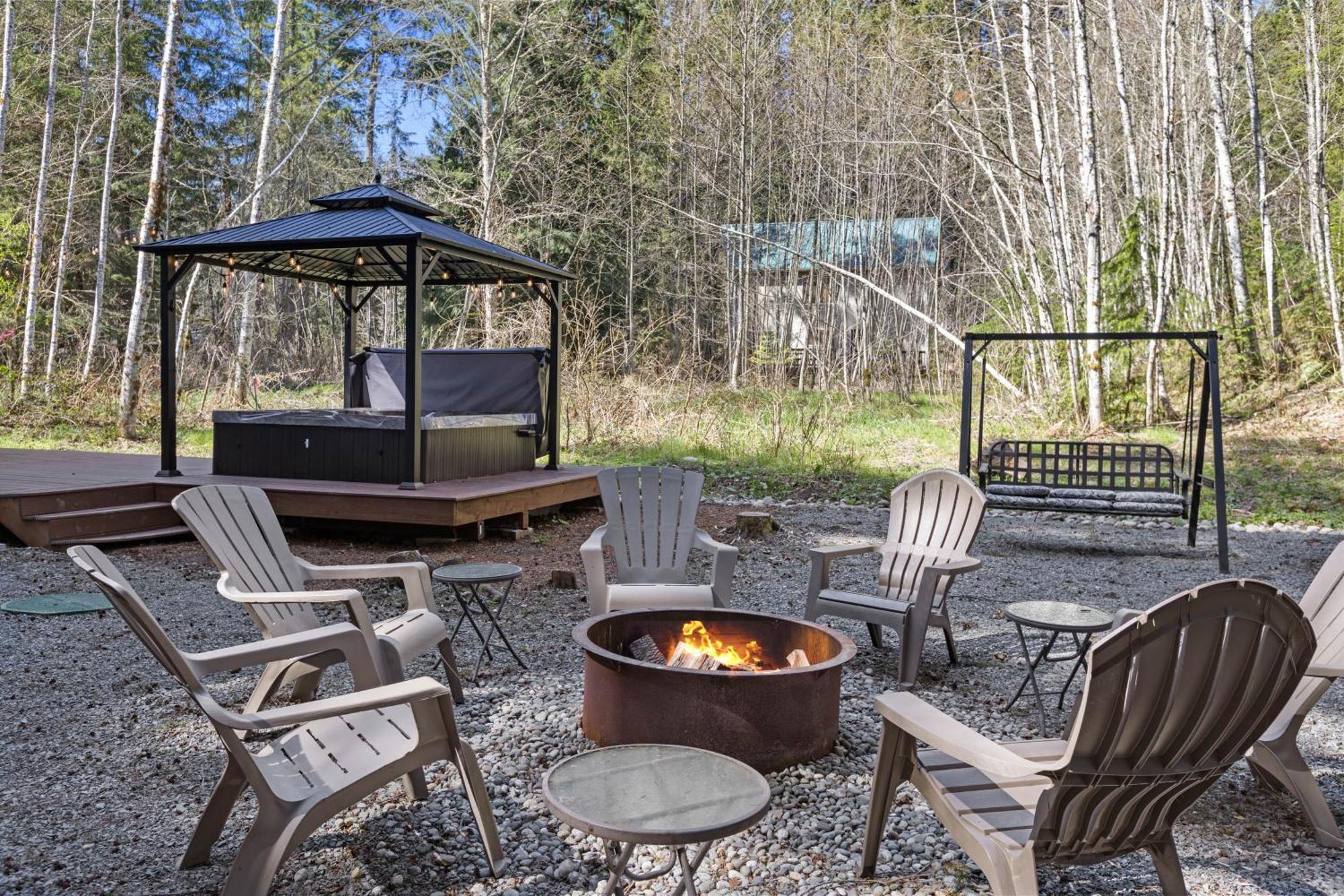 애쉬포드 Hikers Haven With Hot Tub - Near Mt Rainier! 빌라 외부 사진